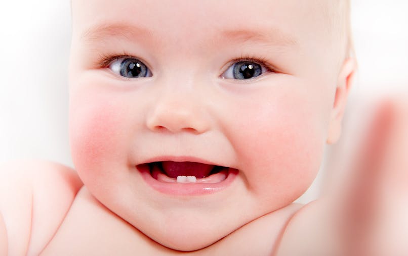 Poussees Dentaire Bebe Tout Sur Les Premiers Dents De Bebe Parents Fr Poussees Dentaire Bebe Tout Sur Les Premiers Dents De Bebe Parents Fr