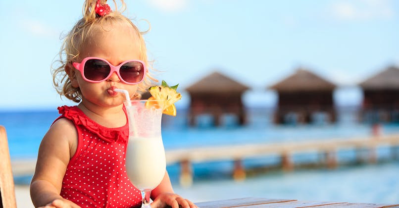 Quelles Lunettes De Soleil Pour Bebe Notre Selection Parents Fr Quelles Lunettes De Soleil Pour Bebe Notre Selection Parents Fr