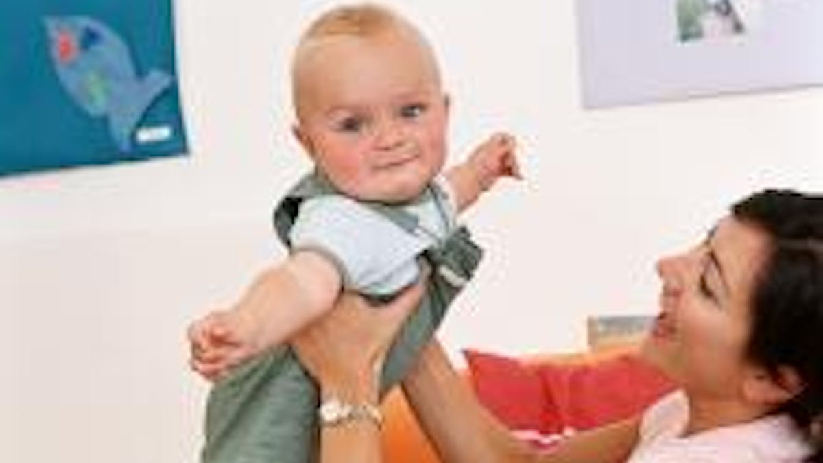 Torticolis De Bebe Tout Savoir Sur Le Torticolis Parents Fr Torticolis De Bebe Tout Savoir Sur Le Torticolis Parents Fr