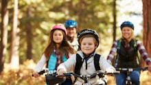 Les enfants sans casque interdits de vélo