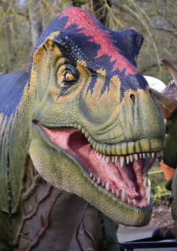 dinosaure au parc de Thoiry