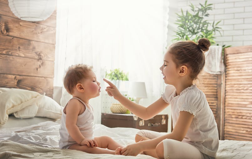 Un Bebe De 18 Mois Poignarde Sa Sœur De 3 Ans Parents Fr Un Bebe De 18 Mois Poignarde Sa Sœur De 3 Ans Parents Fr