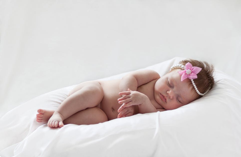 голая спящая маленькая девочка фото фото 31