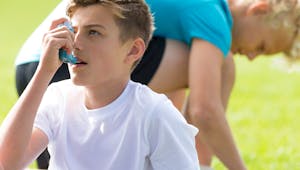 Journée mondiale de l’Asthme : comment aider les jeunes à le contrôler ? 