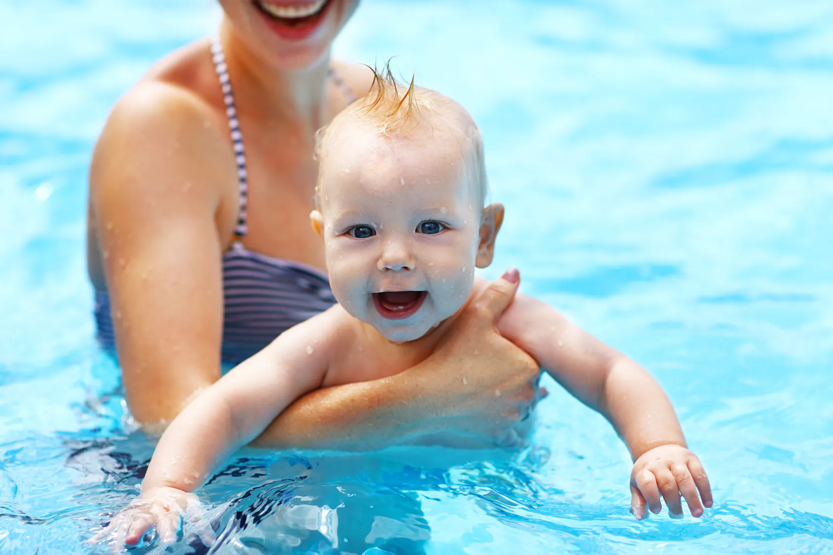 Trop Rigolos Les Jeux D Eau Avec Bebe Reportage Avec Des Enfants Autour De Jeux D Eau Parents Fr