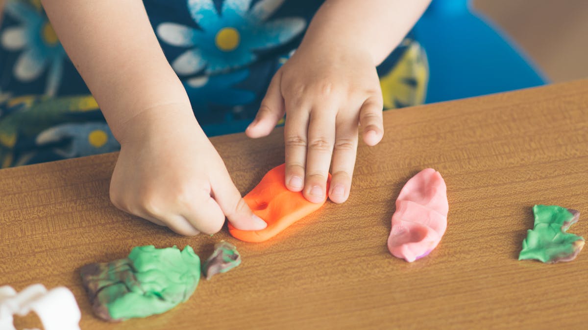 Quelle Pate A Modeler Choisir Pour Bebe Parents Fr Quelle Pate A Modeler Choisir Pour Bebe Parents Fr