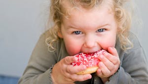 Obésité infantile : les parents doivent aider leur enfant à réguler ses émotions
