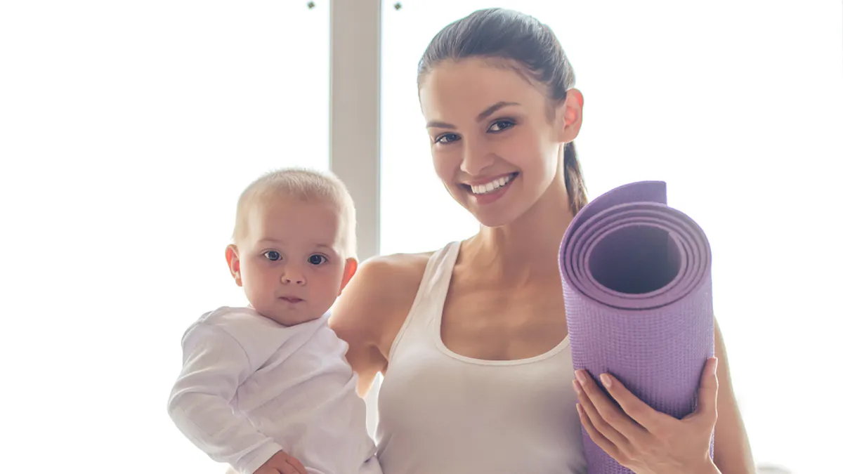 Yoga Des Seances Maman Bebe Au Musee D Art Moderne De Paris Parents Fr Yoga Des Seances Maman Bebe Au Musee D Art Moderne De Paris Parents Fr