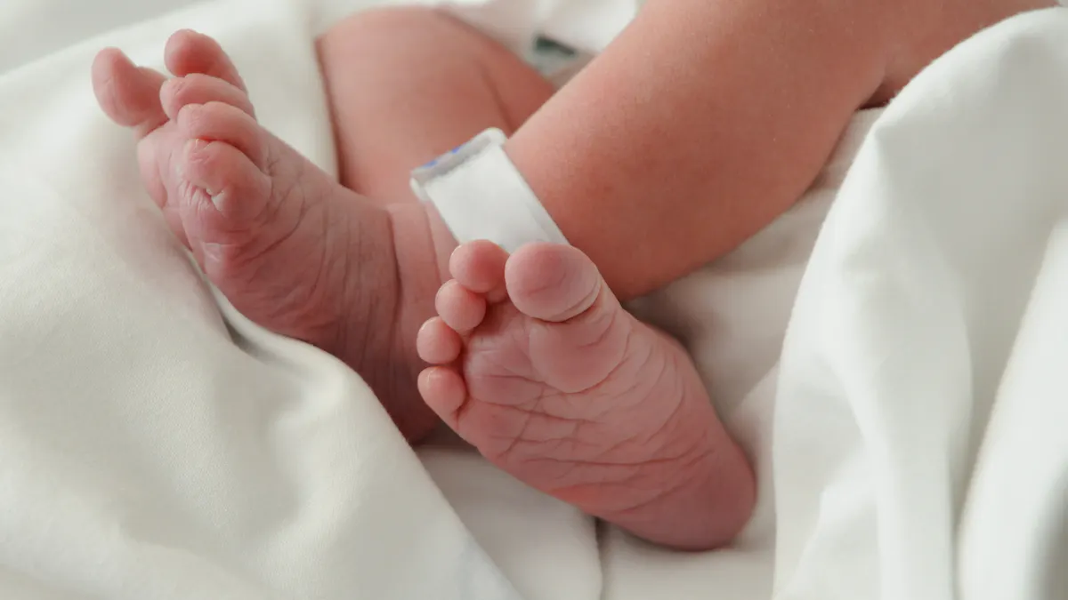 Le Bebe Ne Vivant Apres Une Img Serait Inoperable Parents Fr Le Bebe Ne Vivant Apres Une Img Serait Inoperable Parents Fr