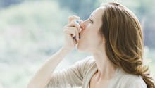 L'asthme augmente le risque de complications pendant la grossesse et l'accouchement
