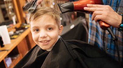 30 Coiffures Tendance Pour Petit Garcon Parents Fr Parents Fr