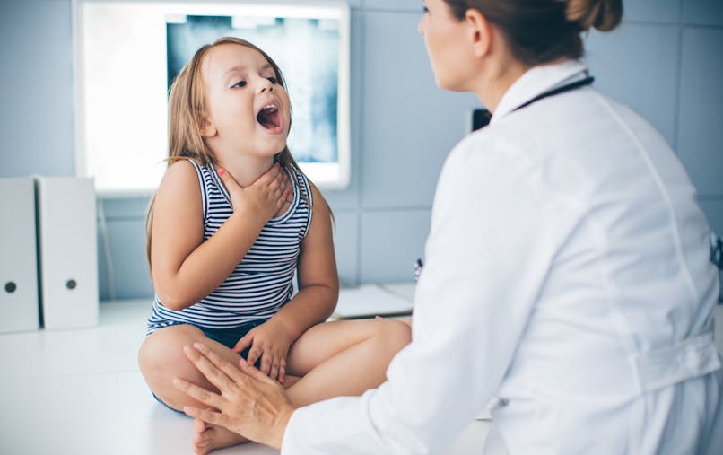 Angines De L Enfant Comment Les Soigner Parents Fr Angines De L Enfant Comment Les Soigner Parents Fr