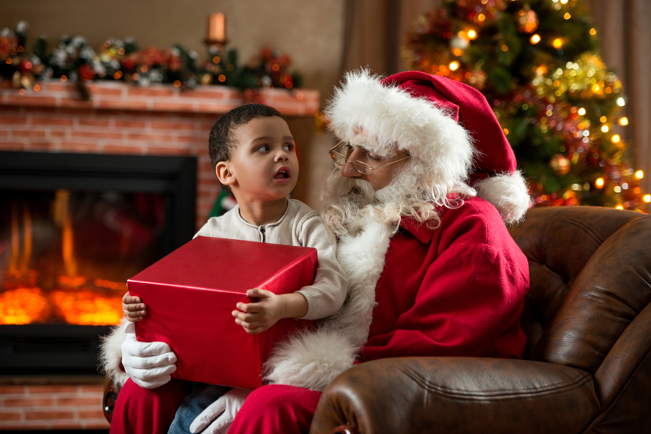 Pere Noel Quand Les Enfants Doutent Parents Fr