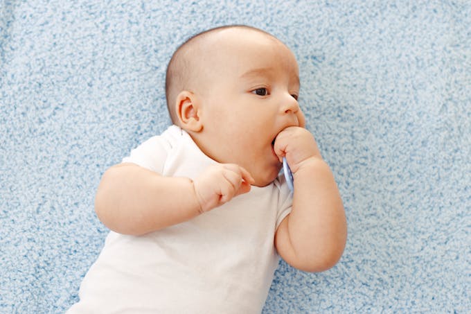 Les Progres De Votre Bebe De 0 A 1 An Parents Fr Parents Fr Les Progres De Votre Bebe De 0 A 1 An Parents Fr Parents Fr