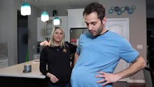 Insolite : un Youtubeur teste les désagréments de la grossesse pendant 24 heures