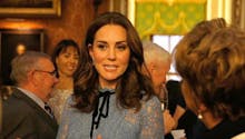Kate Middleton enceinte : sa grossesse active et stylée en images (diaporama)