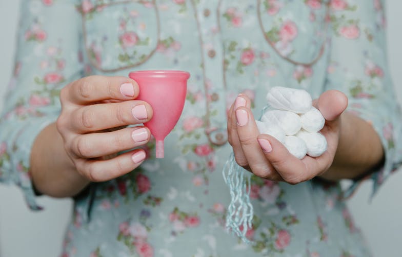 cup menstruelle et tampons