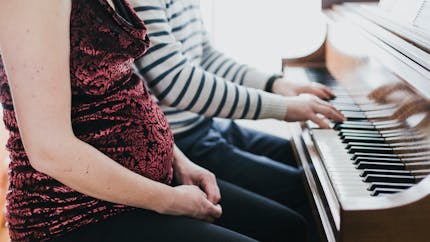 Préparation à l’accouchement : le chant prénatal