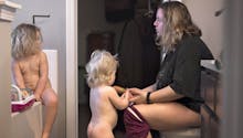 Elle photographie la VRAIE vie des mamans : une série de photos honnêtes, et hilarantes