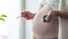 Tabac et grossesse : pas facile d'arrêter de fumer enceinte !