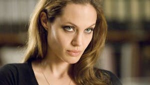 Angelina Jolie pourrait perdre la garde de ses enfants au profit de Brad Pitt