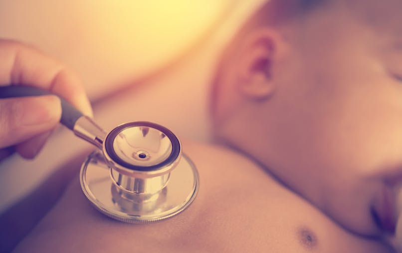 La Pneumonie Ou La Pneumopathie Chez Le Bebe Ou L Enfant Parents Fr La Pneumonie Ou La Pneumopathie Chez Le Bebe Ou L Enfant Parents Fr