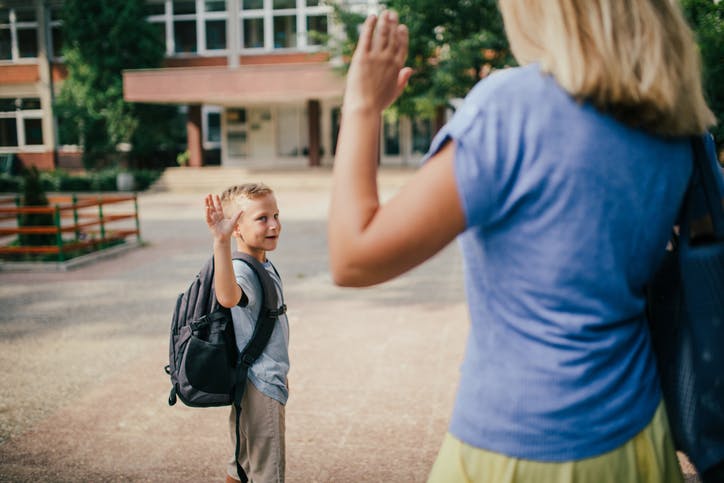 Rentrée Des Classes Est Il Permis De Venir Plus Tard Au