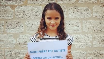 “Basique simple” : un clip pour soutenir les enfants autistes et leurs familles (vidéo)