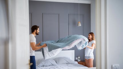 Faites votre lit, c’est bon pour votre vie sexuelle et votre bonheur ! 