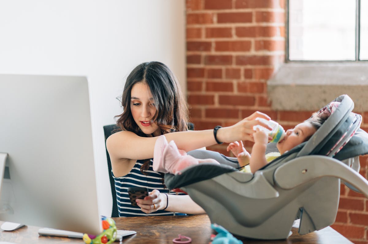 Reprendre le travail après bébé : 9 clés pour se faciliter la vie