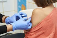 Cancer du col de l'utérus : la vaccination est recommandée aux jeunes filles dès 11 ans
