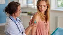 Papillomavirus : aux Etats-Unis, les femmes sont vaccinées jusqu’à 45 ans