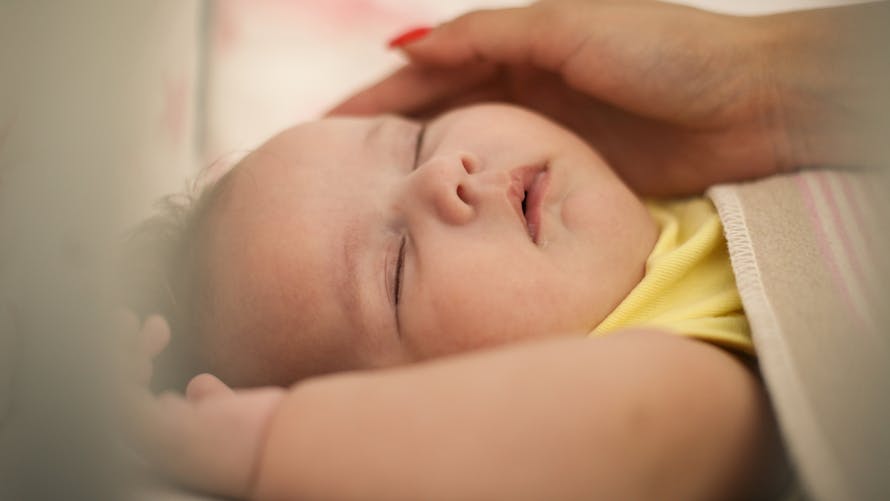 Pourquoi Le Bruit Blanc Aide Les Bebes A S Endormir Parents Fr Pourquoi Le Bruit Blanc Aide Les Bebes A S Endormir Parents Fr