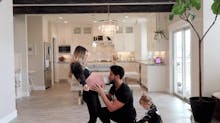 L’impressionnante danse d’une maman enceinte de triplés pour induire le travail (vidéo)
