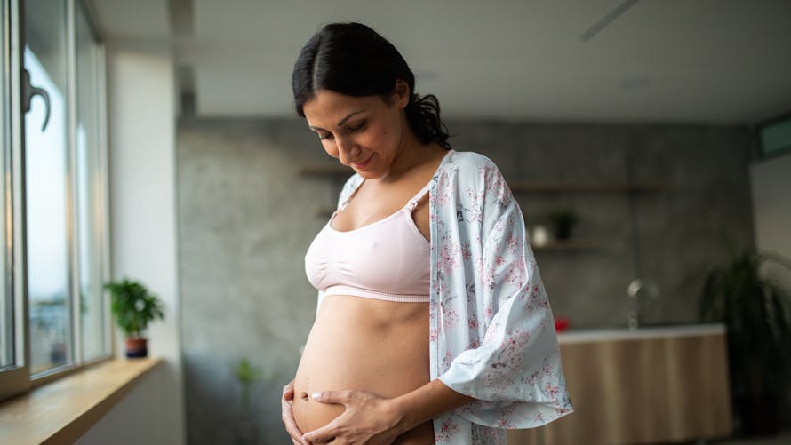 femme enceinte 4 mois de grossesse