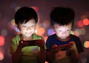 Le cerveau des enfants abusant des écrans se modifie