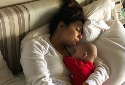 Eva Longoria Sa Tendre Declaration A Son Fils Santiago Pour Ses 6 Mois Parents Fr