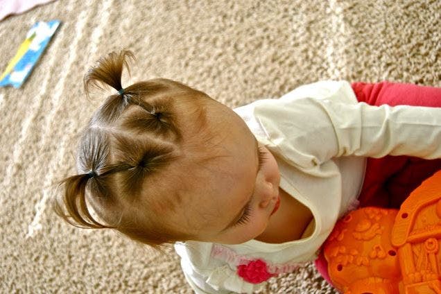 Idees De Coiffures Pour Bebe Aux Cheveux Courts Parents Fr Idees De Coiffures Pour Bebe Aux Cheveux Courts Parents Fr