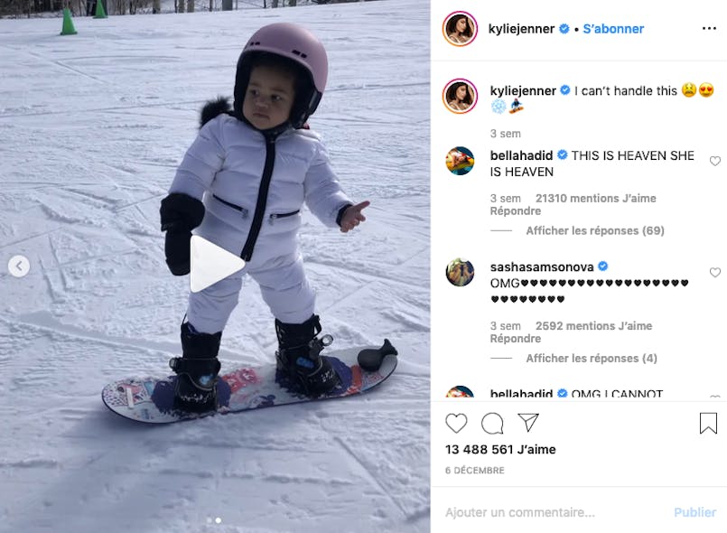 Kylie Jenner : Stormi, surfeuse la plus jeune de l'année