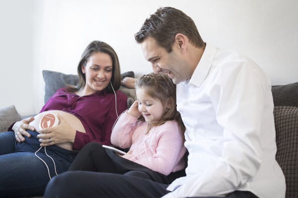 Un Doppler A La Maison Pour Ecouter Le Cœur De Bebe Durant La Grossesse Parents Fr Un Doppler A La Maison Pour Ecouter Le Cœur De Bebe Durant La Grossesse Parents Fr