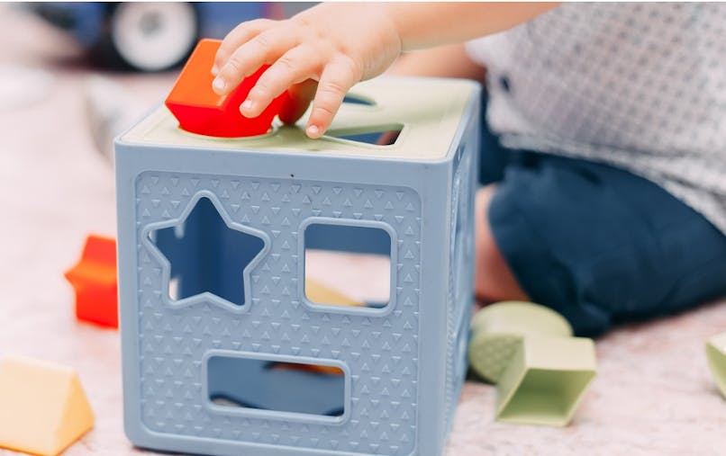 Etats Unis La Police Intervient Pour Delivrer Un Bebe De Mois Bloque Dans Un Jouet Photo Parents Fr Etats Unis La Police Intervient Pour Delivrer Un Bebe De Mois Bloque Dans Un Jouet Photo Parents Fr