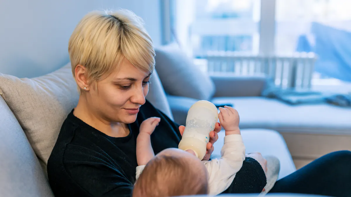 Les Cles Pour Embaucher Une Nounou A Domicile Parents Fr Les Cles Pour Embaucher Une Nounou A Domicile Parents Fr