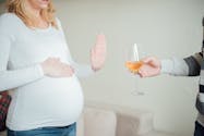 Boire pendant la grossesse pourrait affecter la santé mentale des enfants