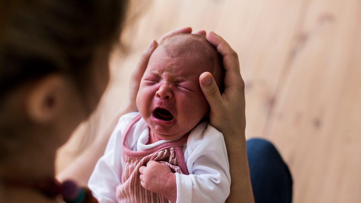 L Osteo Pour Traiter Les Coliques Du Bebe Parents Fr L Osteo Pour Traiter Les Coliques Du Bebe Parents Fr