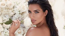 Kim Kardashian maman : découvrez le visage et l'étrange prénom de son bébé (photo)