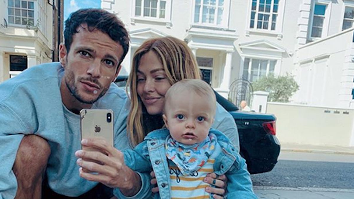 Caroline Receveur Son Bebe Insulte Par Un Animateur Tele Parents Fr Caroline Receveur Son Bebe Insulte Par Un Animateur Tele Parents Fr