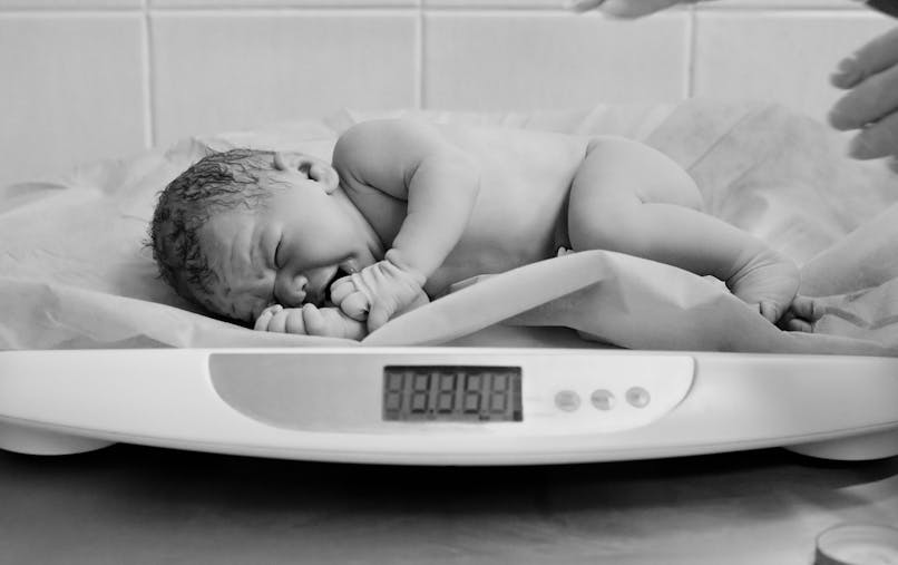 Soins Apres La Naissance Les Premiers Gestes Pour Votre Bebe Parents Fr Soins Apres La Naissance Les Premiers Gestes Pour Votre Bebe Parents Fr