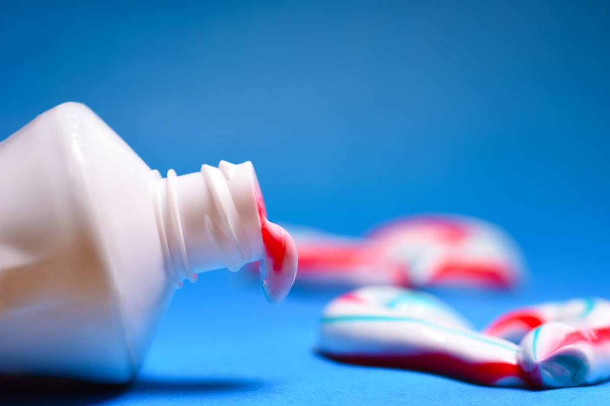 Sexo : pourquoi mettre du dentifrice sur son pénis est une bien mauvaise  idée | PARENTS.fr