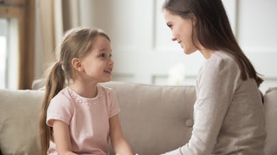 Sexualité : pourquoi c’est important d’en parler avec son enfant