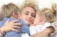 Elodie Gossuin, maman comblée : pour les 6 ans de ses jumeaux, elle dévoile une photo d'eux bébés